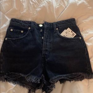 ZARA highwaisted black shorts